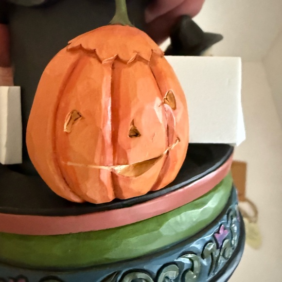 Jim Shore Halloween Ghostly, Ghastly Greetings rotating figurine - Picture 4 of 10